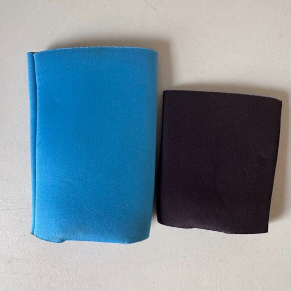 Bonnaroo Koozie Music Festival w Bonus Brewery Koozie - Picture 6 of 7